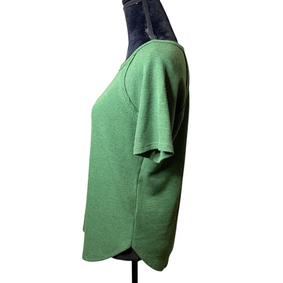 Zenana Outfitters | Short Sleeve Green Waffle Tee | Sz L - Picture 2 of 6